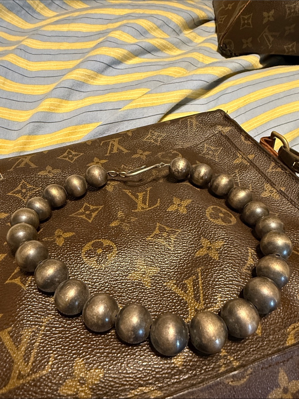 Native American Pearl Choker